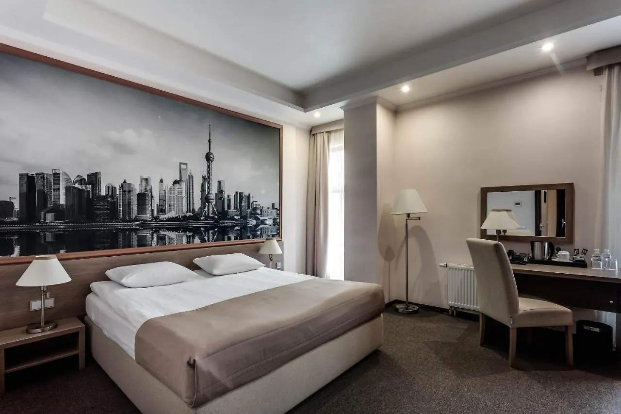 Rius Hotel Lviv