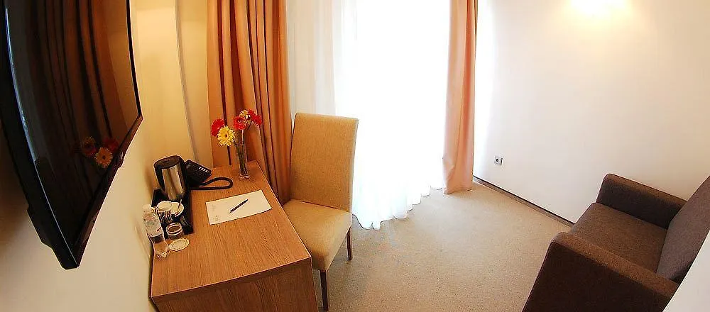 Rius Hotel Lemberg