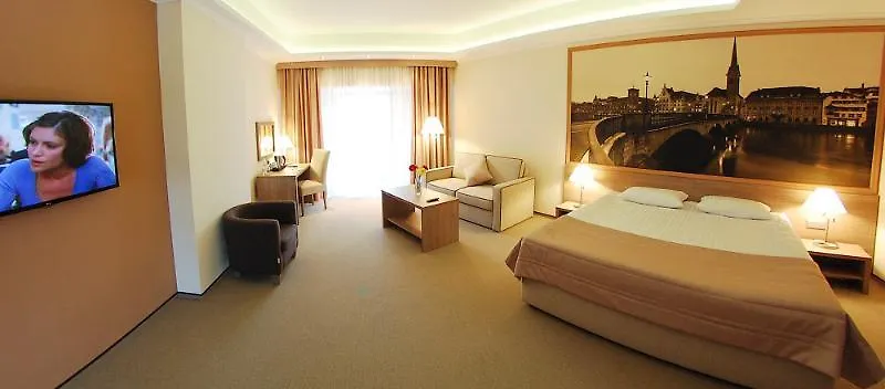 Rius Hotel Lemberg